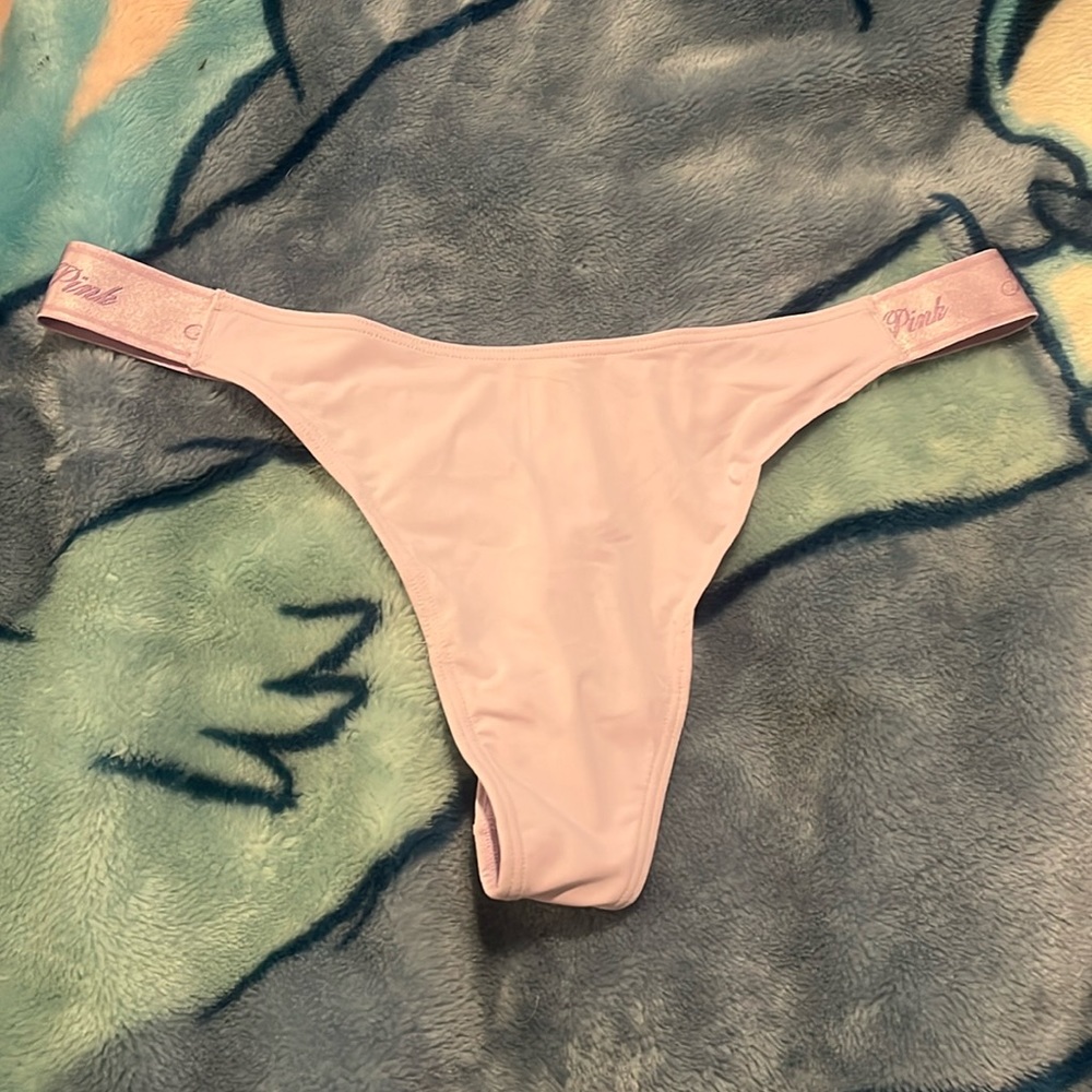 VS PINK Thong L